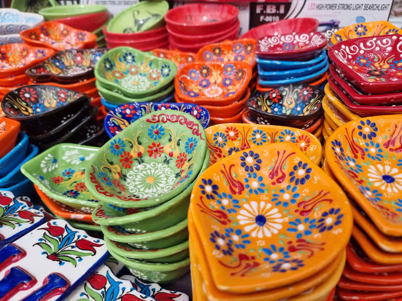 Singapore Private Tour - Gifts galore