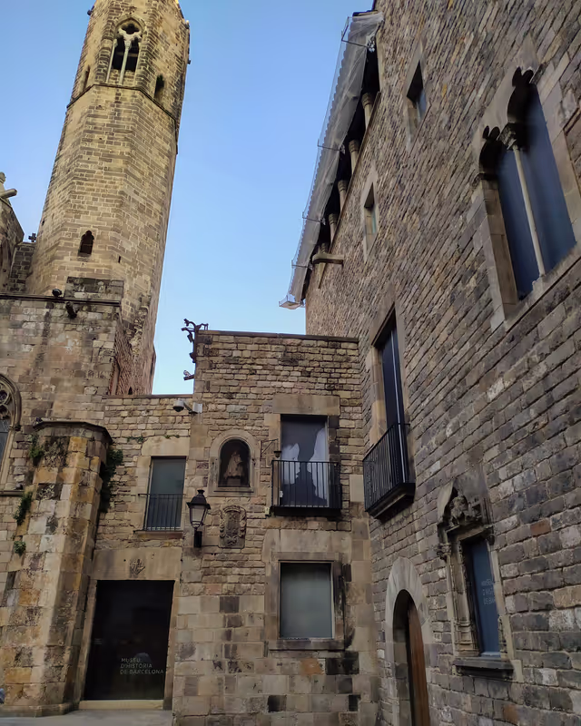 Barcelona Private Tour - The Executioner's house