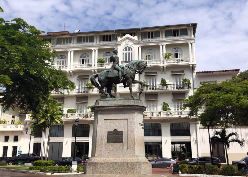 Panama City Private Tour - Herrera Plaza at The Oldtown