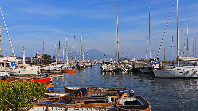 Naples Private Tour - seaside