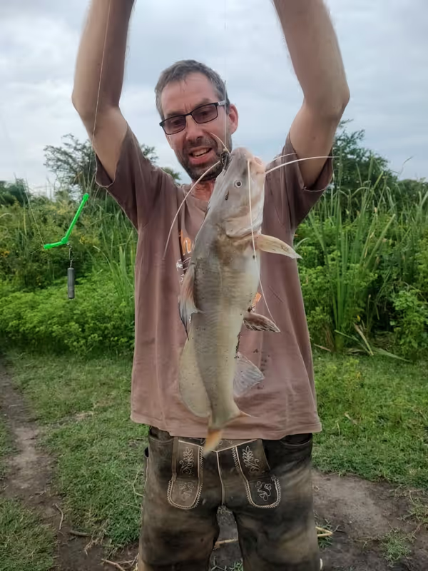 Fort Portal Private Tour - Barbel