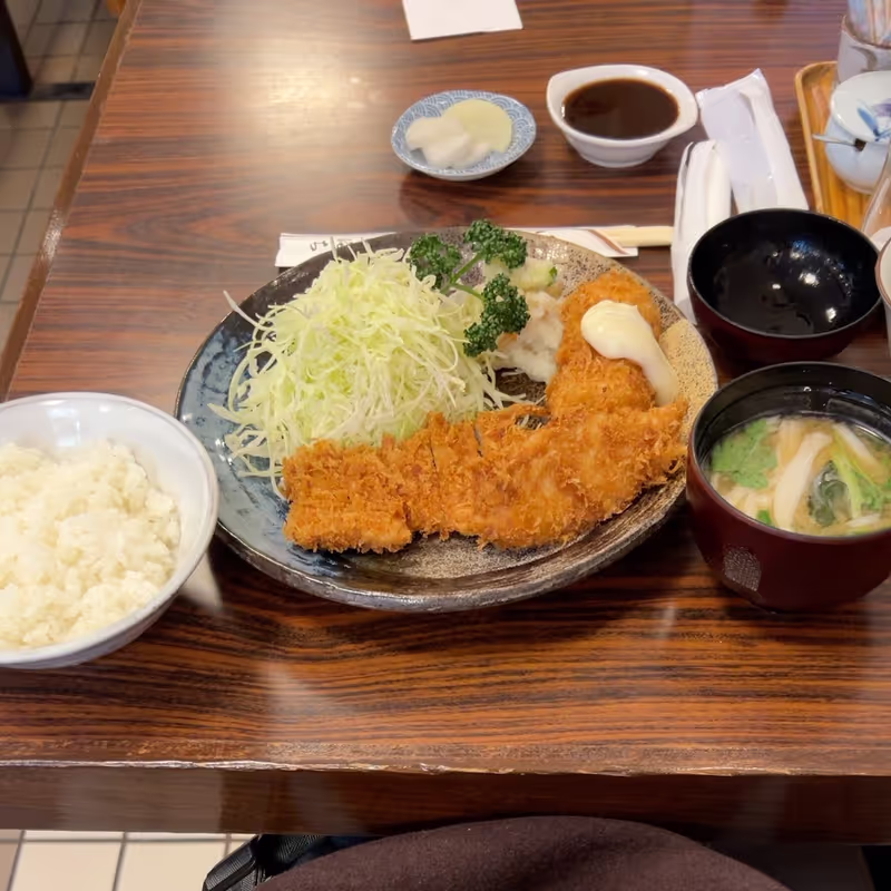 Kamakura Private Tour - There are many popular restaurants around Kamakura