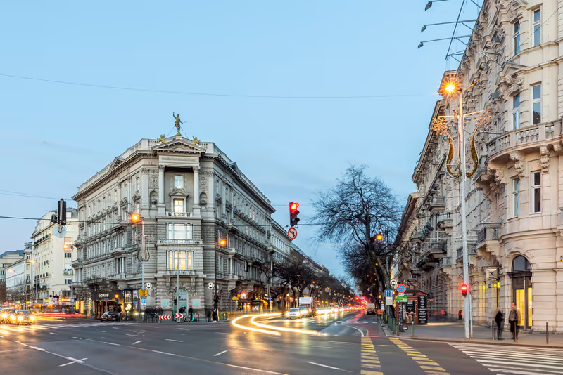 Budapest Private Tour - Beginning of Andrássy Avenue