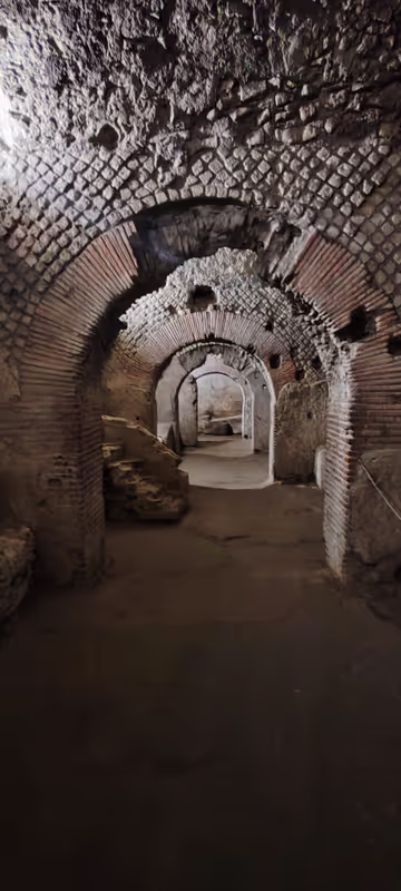 Naples Private Tour - cryptoporticus