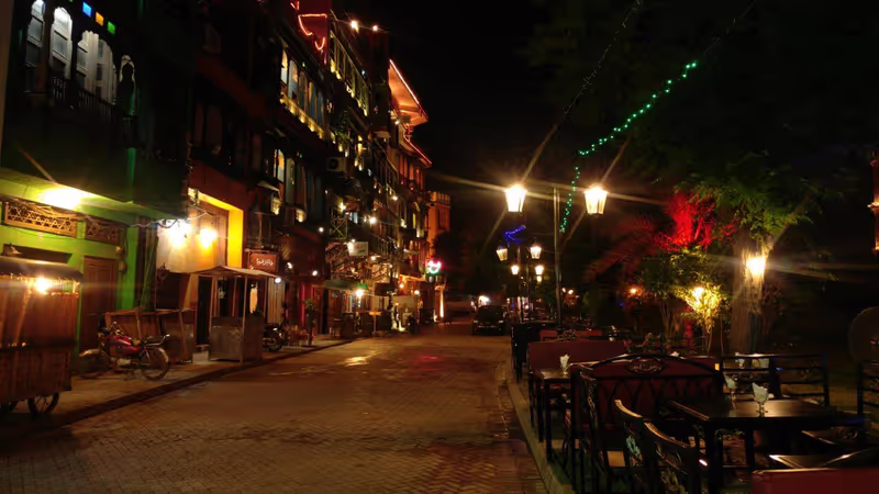 Lahore Private Tour - Lahore Food Street