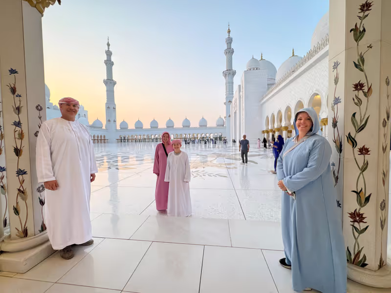 Abu Dhabi Private Tour - Sheikh Zayed Grand Mosque