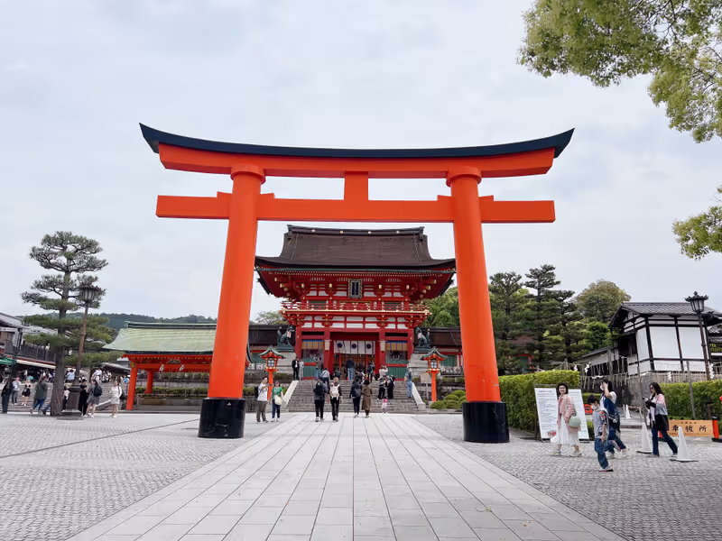 Kyoto Private Tour - Fushimi Inari Shrine