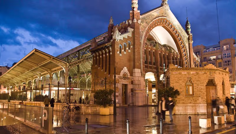 Valencia Private Tour - Mercado Colón
