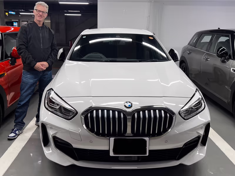 Tokyo Private Tour - BMW 118i M Sport