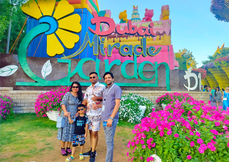 Dubai Private Tour - Miracle Garden Dubai
