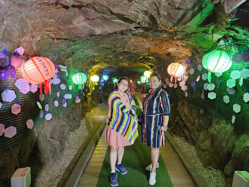 Busan Private Tour - Amethyst Cavern Park