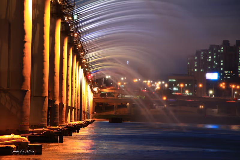 Seoul Private Tour - Banpo bridge