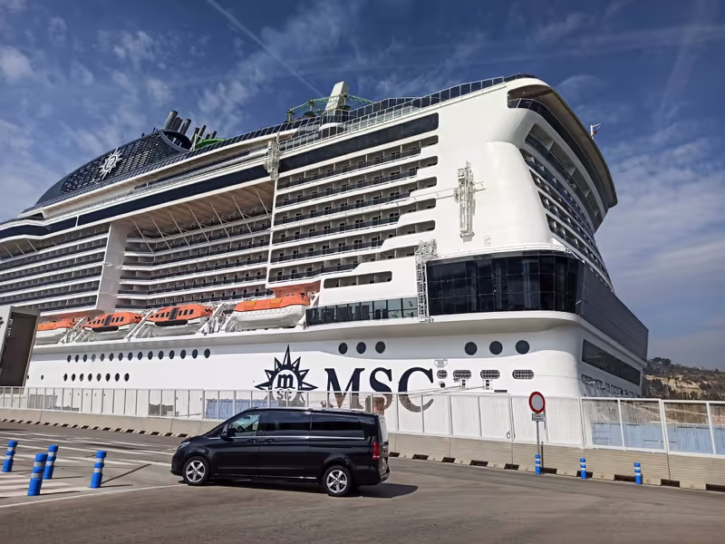 Barcelona Private Tour - Mercedes V for 7 pax