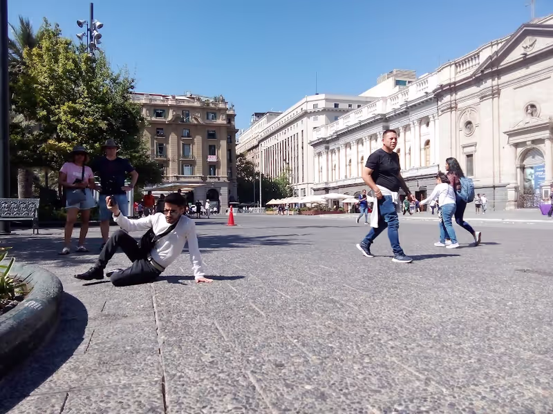 Santiago Private Tour - Plaza de Armas of Santiago