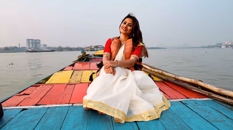 Kolkata Private Tour - Boat on River Ganga
