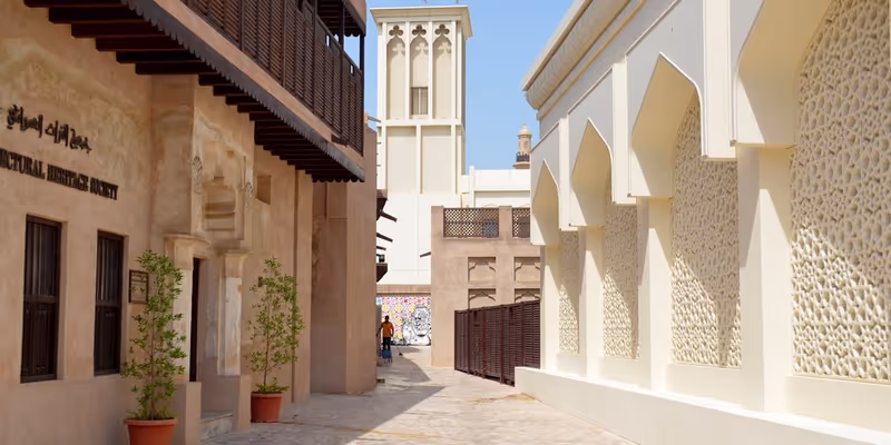 Dubai Private Tour - Al Bastakiya- Al Fahidi Historical District