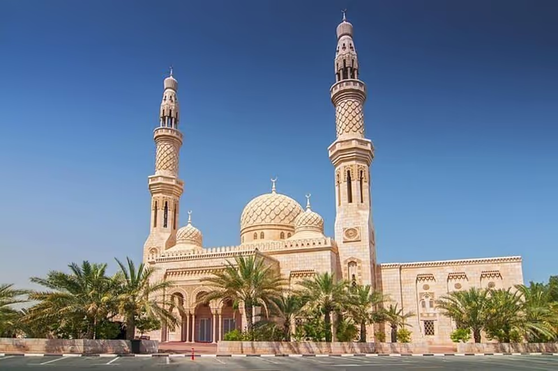 Dubai Private Tour - Jumeriah Grand Mosque
