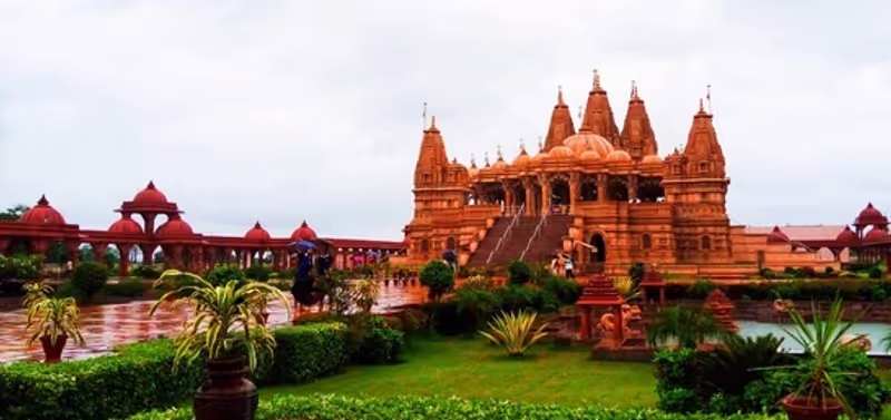 Kolkata Private Tour - Shree Swaminarayan Mandir - Kolkata