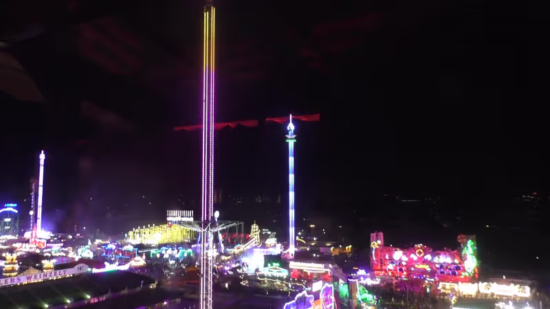 Munich Private Tour - Oktoberfest by night