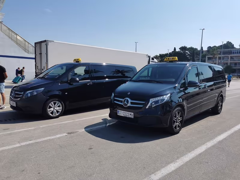 Split Private Tour - Comfortable Vehicles for a Relaxing Journey