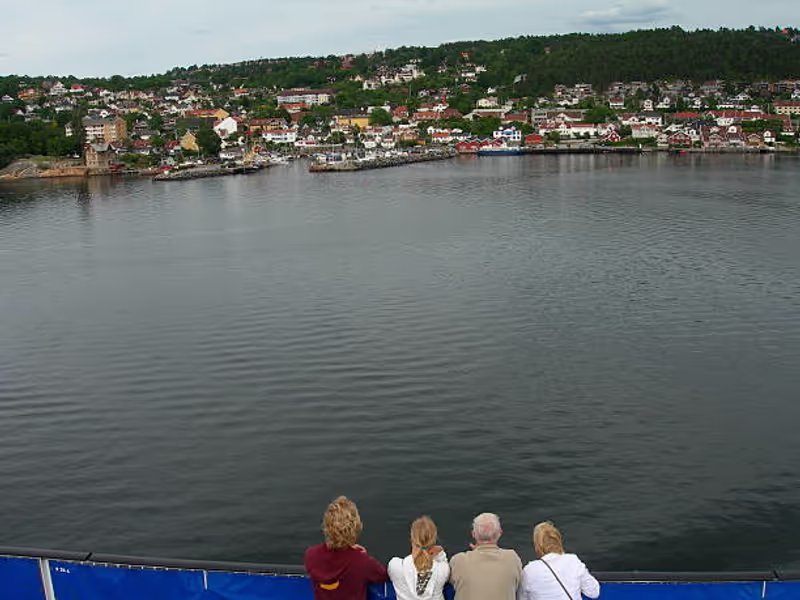 Oslo Private Tour - Arriving to Drøbak