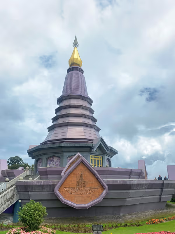 Chiang Mai Private Tour - Twin Royal Pagodas (King & Queen Pagodas)