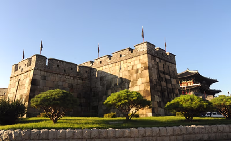 Gyeonggi Private Tour - Hwaseong Fortress