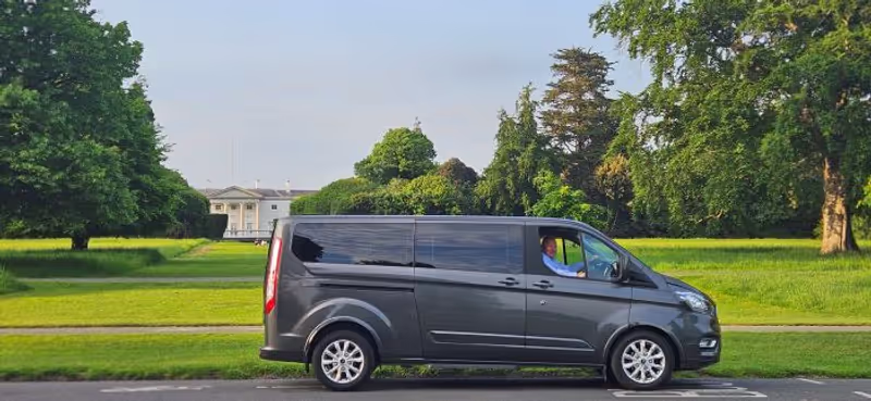 Dublin Private Tour - Luxury Transport