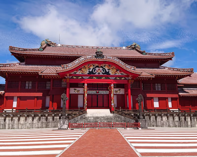 Okinawa Main Island Private Tour - Shuri Castle