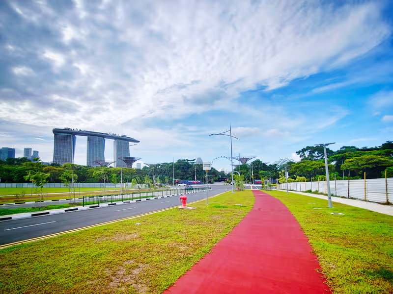 Singapore Private Tour - Path to the future.