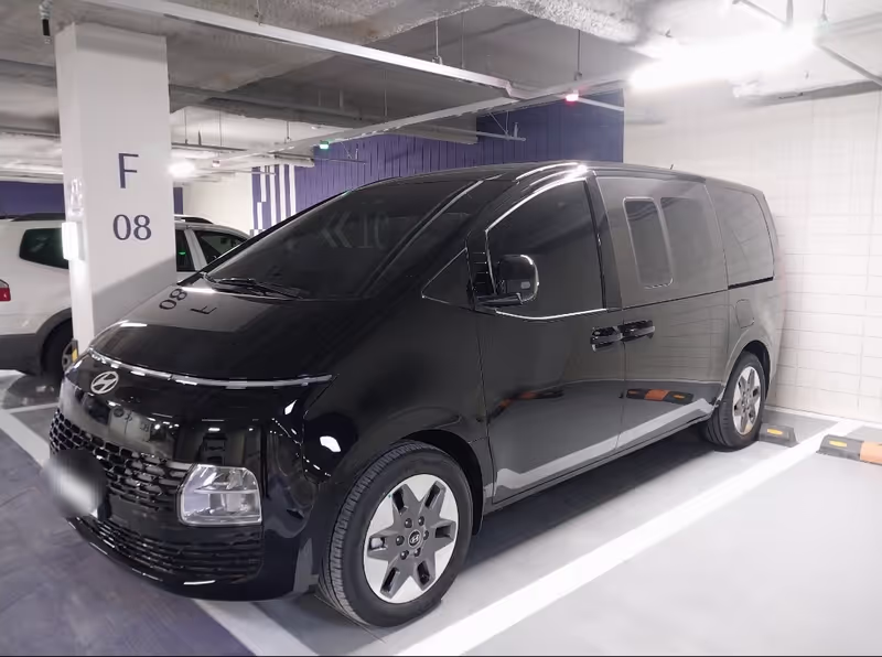 Seoul Private Tour - Hyundai Staria (2025)