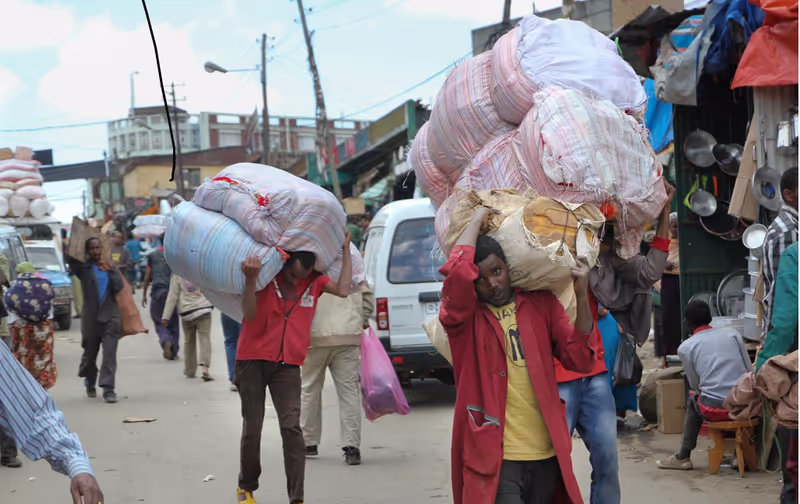Addis Ababa Private Tour - Busy day in 'Mercato'