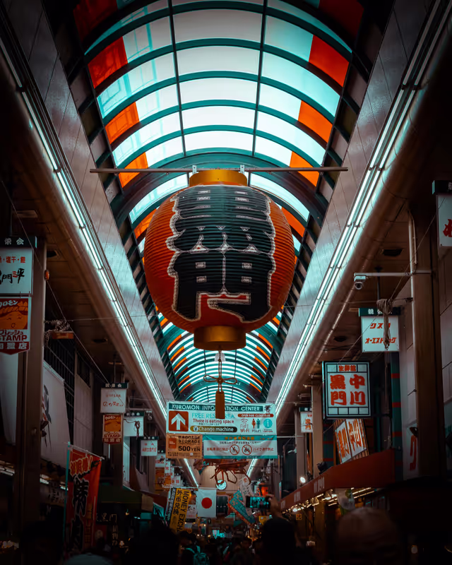 Osaka Private Tour - The blackened gate market, kitchen of the city
