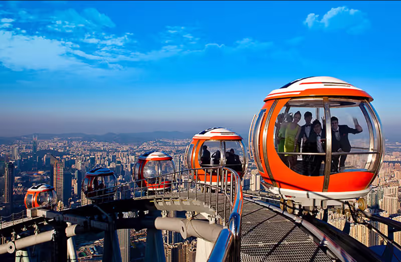 Guangzhou Private Tour - Ferris Wheel at the Top of Canton Tower