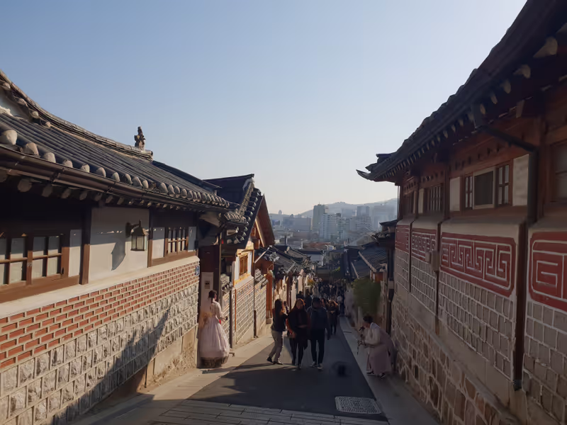 Seoul Private Tour - Bukchon traditional village