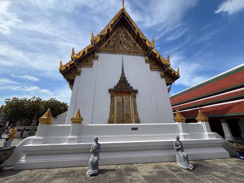 Bangkok Private Tour - Temple of the Emerald Buddha