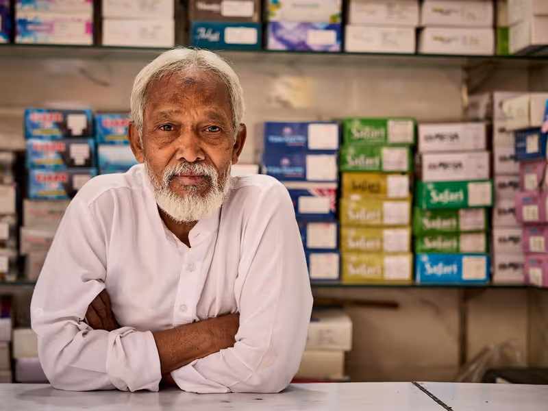 Delhi Private Tour - Indian local vendor