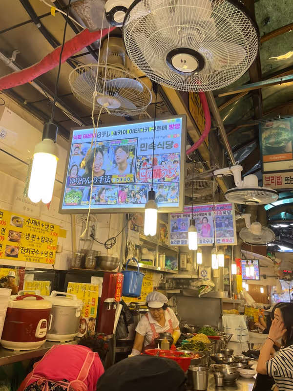 Seoul Private Tour - Signboards at the Kalguksu alley