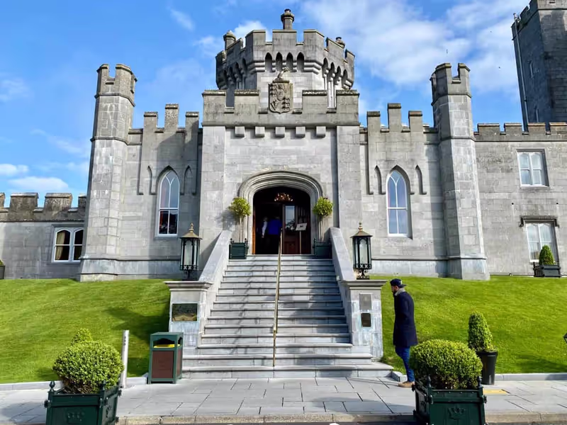 Dublin Private Tour - Dromoland Castle