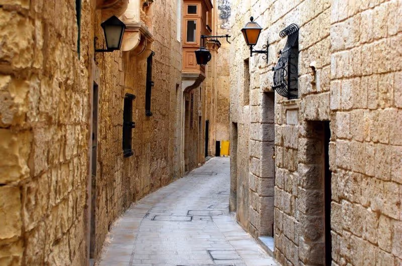 Malta Private Tour - One of Mdina's charming streets