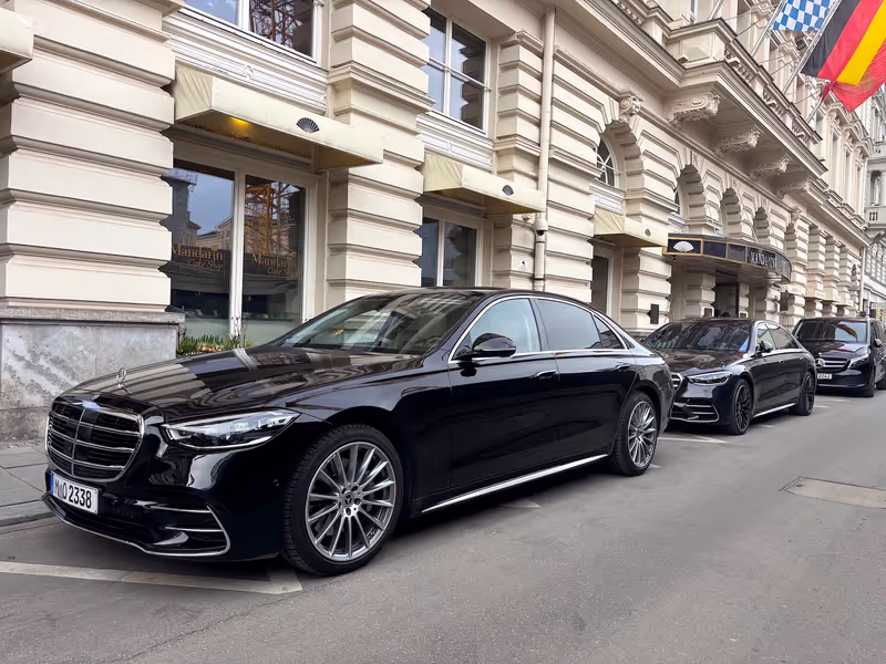 Munich Private Tour - MB S-Class Fleet