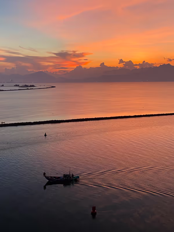 Da Nang Private Tour - Sunset on the way back