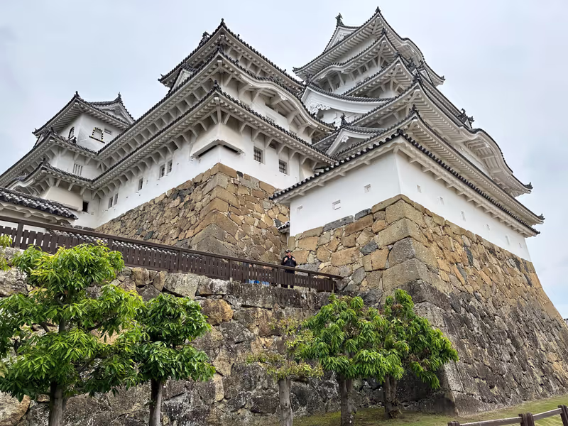 Osaka Private Tour - a closed up view from the Bizenmaru Bailey