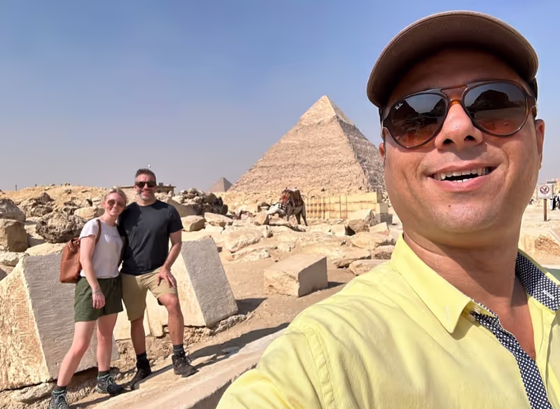 Giza Private Tour - Selfie your tour and share your smile!