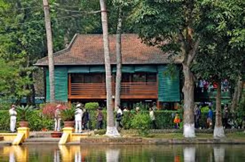 Hanoi Private Tour - Ho Chi Minh's house on stilts