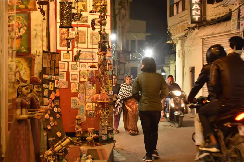 Udaipur Private Tour - Local Bazaar