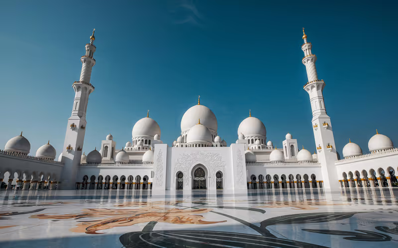Abu Dhabi Private Tour - #SheikhZayedGrandMosque