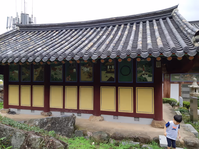 South Jeolla Private Tour - Heungguksa Temple