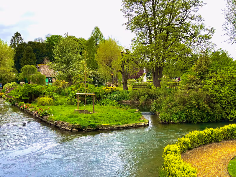 Cotswolds Private Tour - Bibury Trout Farm