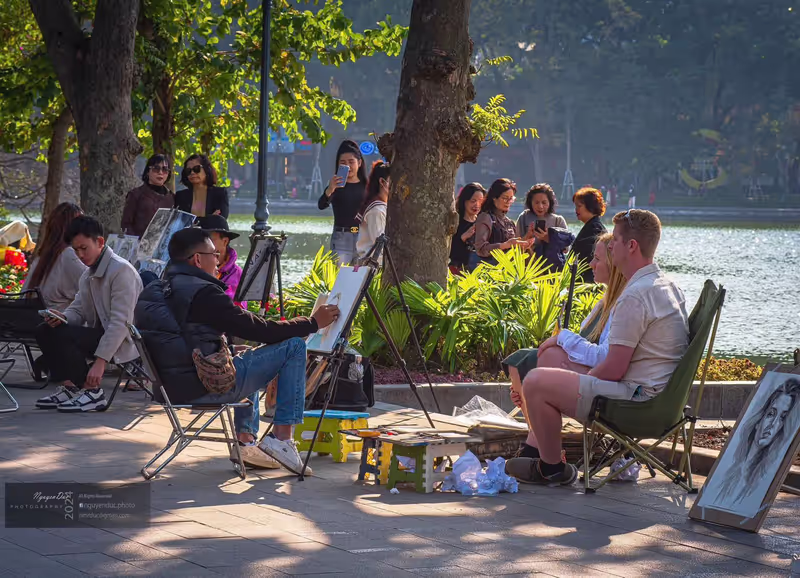 Hanoi Private Tour - Hoan Kiem lake